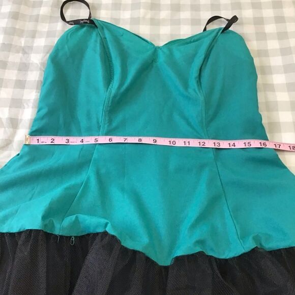 Joseph Ribkoff black velvet strapless ruffle tulle dress crinoline fit & flare 8 - Picture 6 of 16